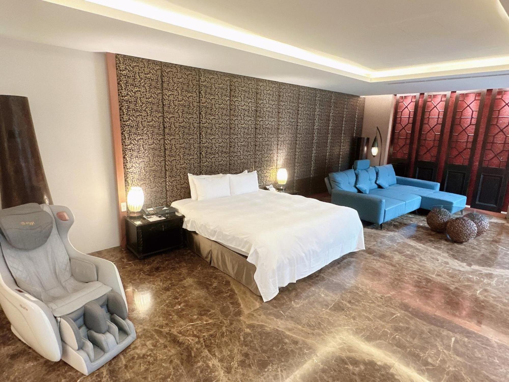 Orient Luxury Villa Motel Huvej Kültér fotó
