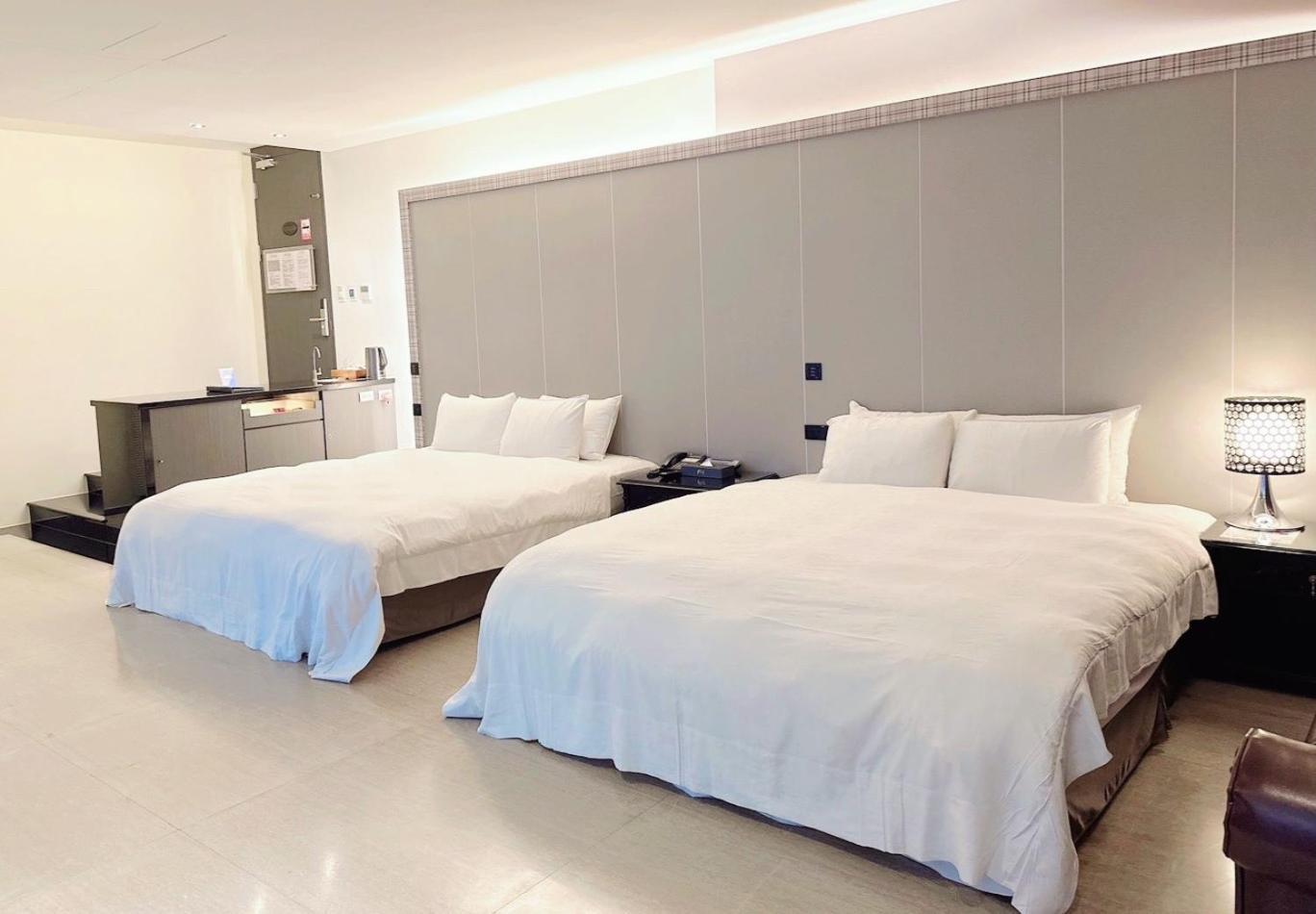 Orient Luxury Villa Motel Huvej Kültér fotó